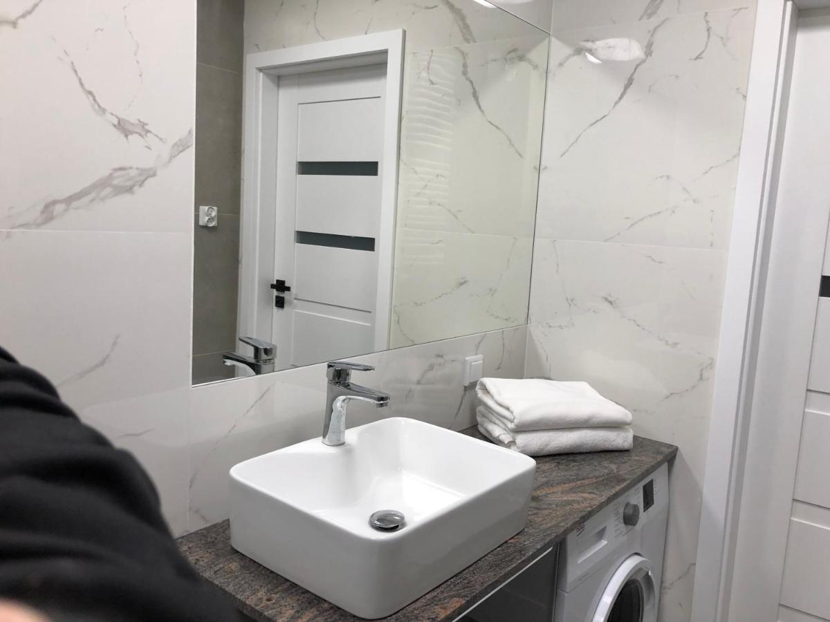 Apartamenty Platinex 6 Krakau Exterior foto